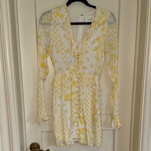 Sabo Skirt Yellow Floral Mini Dress (Trumpet Sleeves)